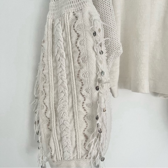 ❗️SOLD❗️Free People Boho Cropped Crochet Long Sleeve Ivory Sweater [Sz. XS] - Picture 2 of 9